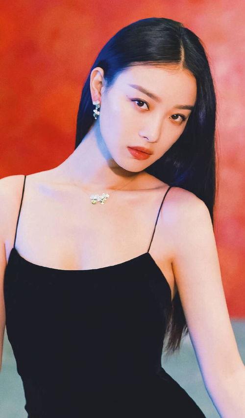 女明星网红小号,女明星的私生活与真实自我”