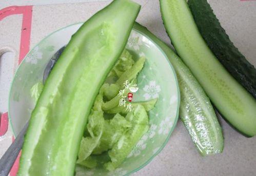 今日吃瓜cg热门大瓜,吃瓜群众热议的娱乐圈重磅事件揭秘
