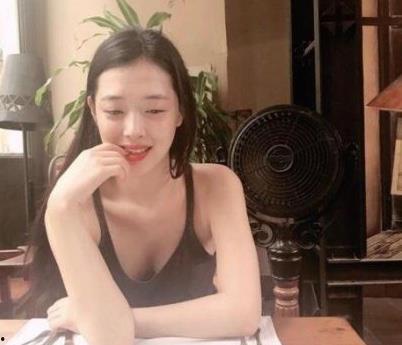 上吊的明星网红