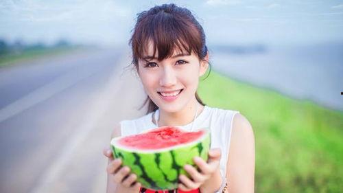 热门吃瓜蓝奏,网络热议背后的真相与趣味