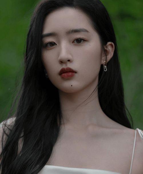 重庆女明星网红,魅力四溢的都市时尚达人