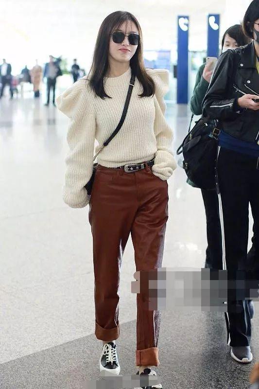 穿搭明星网红,解锁时尚潮流新姿势