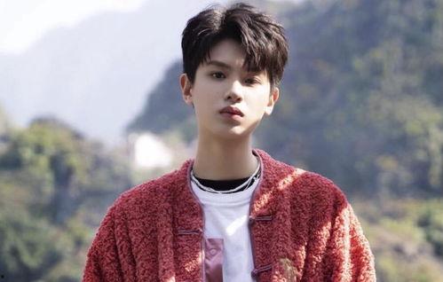 吃瓜爆料黄明昊,娱乐圈幕后真相大揭秘