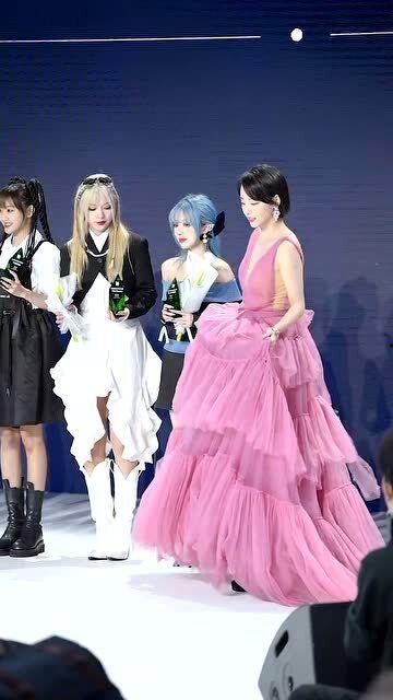 明星网红同台素材,火花四溅的跨界盛宴