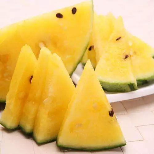 里面很黑的瓜可以吃不,揭秘其独特风味与营养价值